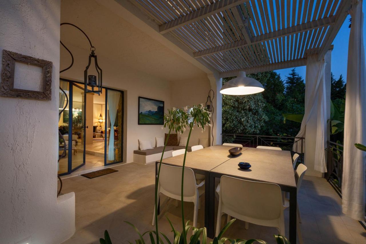 Villa Casablanca By Perle Di Puglia Алецио Екстериор снимка